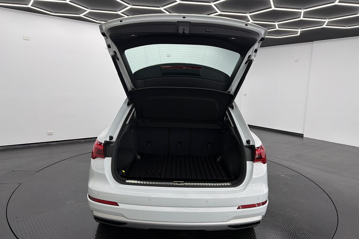 2021 Audi Q3 35 TFSI F3