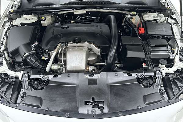 2018 Holden Commodore LT ZB thumb-10