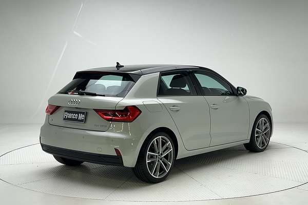 2022 Audi A1 35 TFSI GB thumb-7
