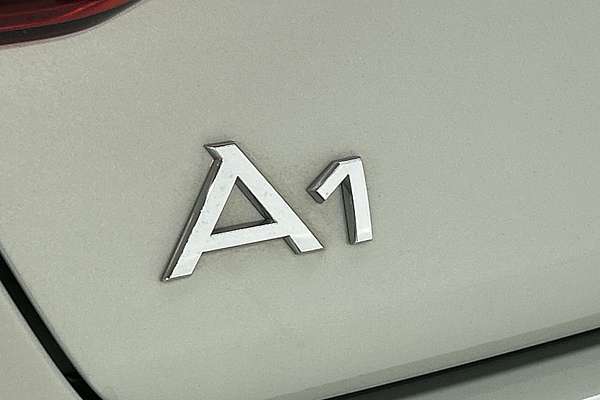 2022 Audi A1 35 TFSI GB thumb-21