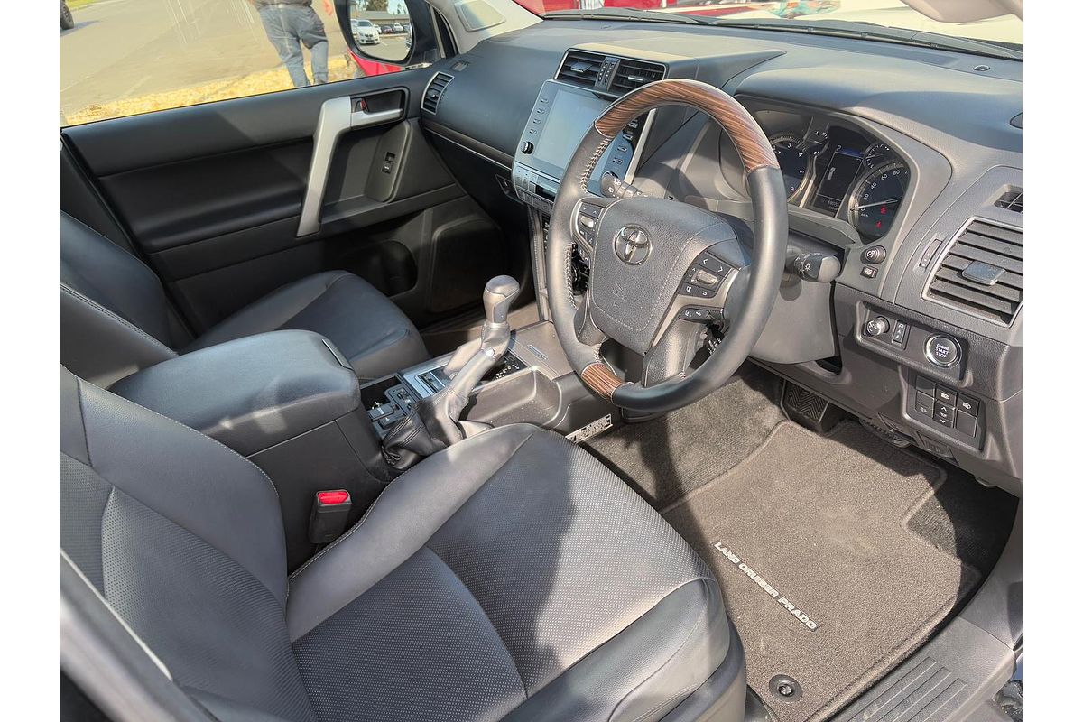 2022 Toyota Landcruiser Prado Kakadu GDJ150R