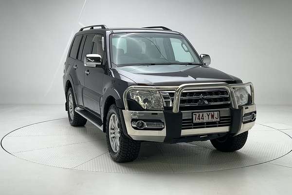 2019 Mitsubishi Pajero GLX NX thumb-4