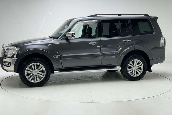 2019 Mitsubishi Pajero GLX NX thumb-6