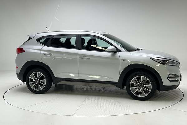 2017 Hyundai Tucson Active X TL thumb-3