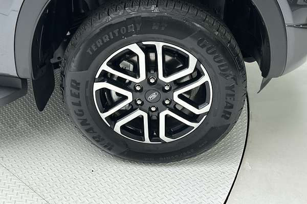 2025 Ford Ranger Sport 4X4 2.0L thumb-9