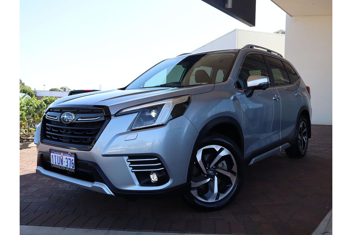 2022 Subaru Forester 2.5i-S S5