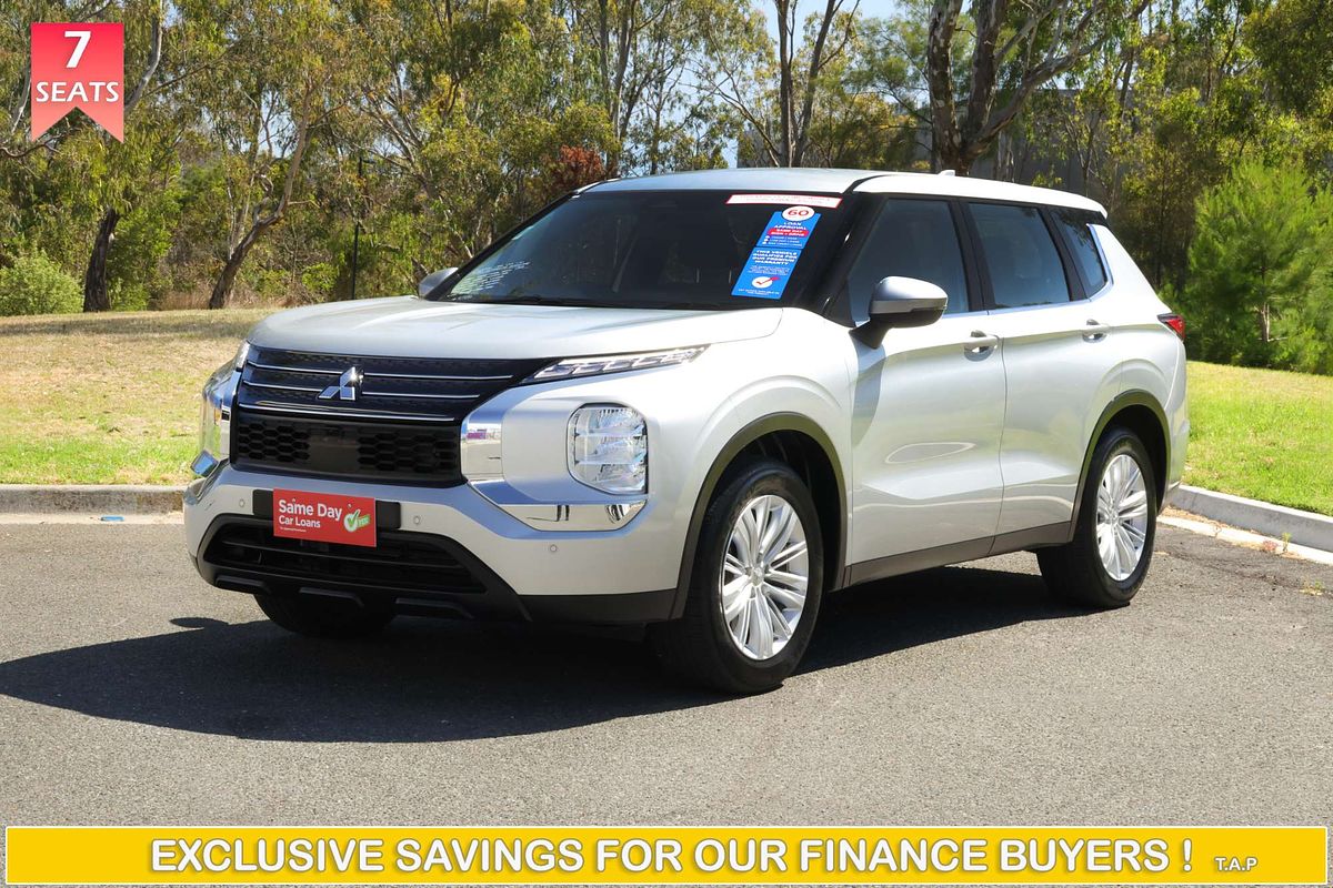 2024 Mitsubishi Outlander ES ZM