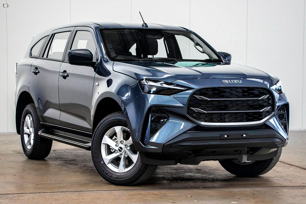 2025 Isuzu MU-X LS-M