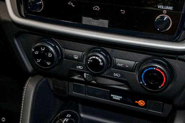 2025 Isuzu MU-X LS-M thumb-9