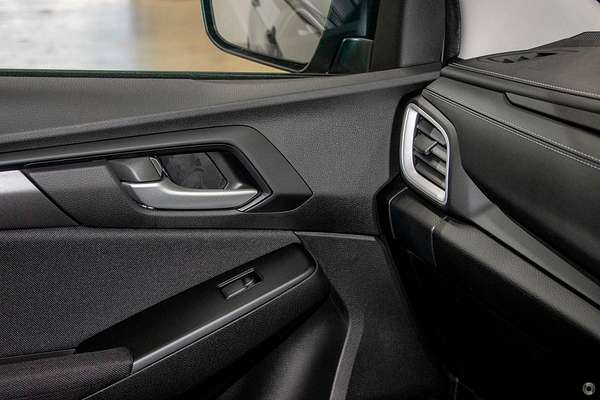 2025 Isuzu MU-X LS-M thumb-13