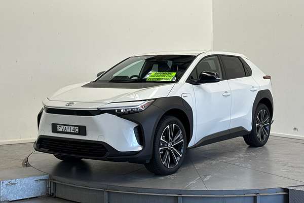 2024 Toyota bZ4X XEAM10R
