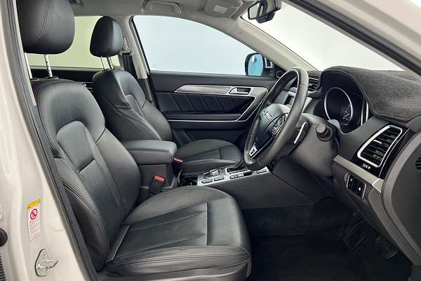 2017 GWM H6 LUX thumb-8