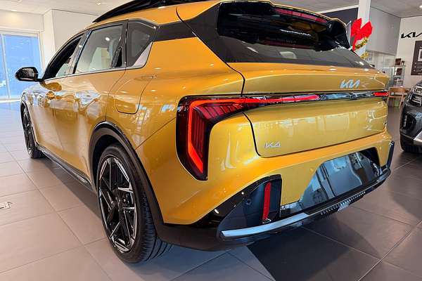 2025 Kia K4 GT-Line CL4m thumb-5