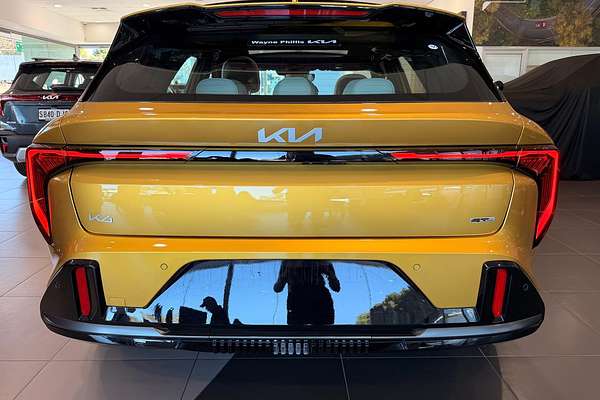 2025 Kia K4 GT-Line CL4m thumb-6