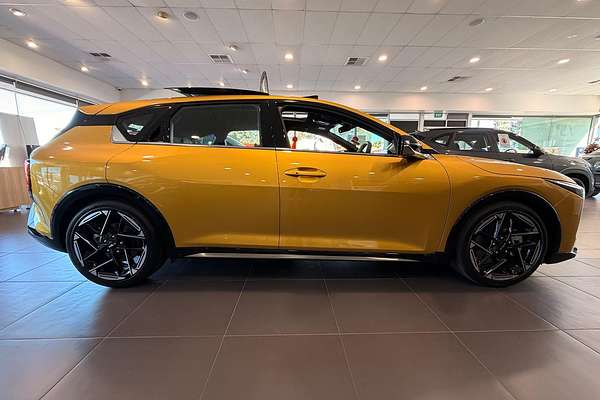 2025 Kia K4 GT-Line CL4m thumb-8