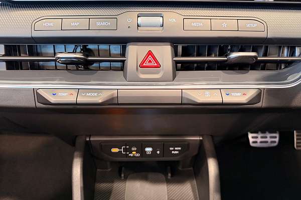 2025 Kia K4 GT-Line CL4m thumb-24