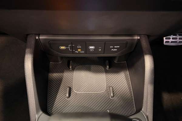 2025 Kia K4 GT-Line CL4m thumb-25