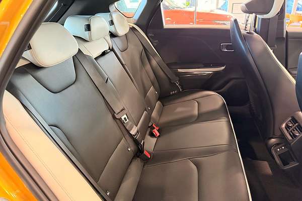 2025 Kia K4 GT-Line CL4m thumb-30