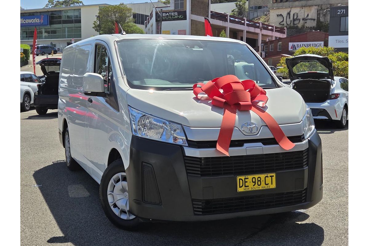 2021 Toyota Hiace GDH300R LWB