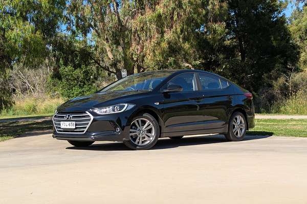 2018 Hyundai Elantra Active AD