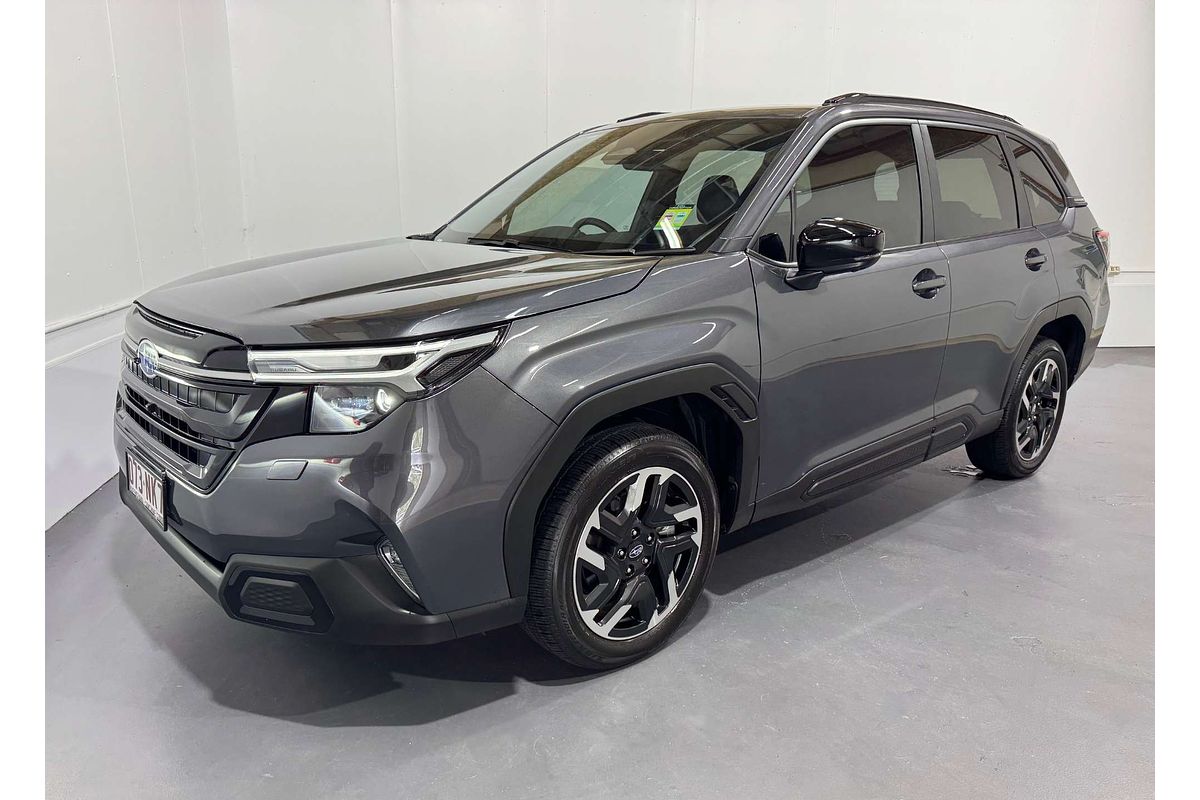 2025 Subaru Forester Touring S6