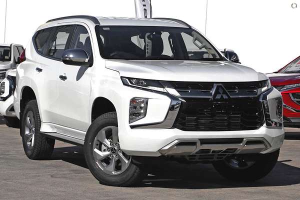 2025 Mitsubishi Pajero Sport GLX QG