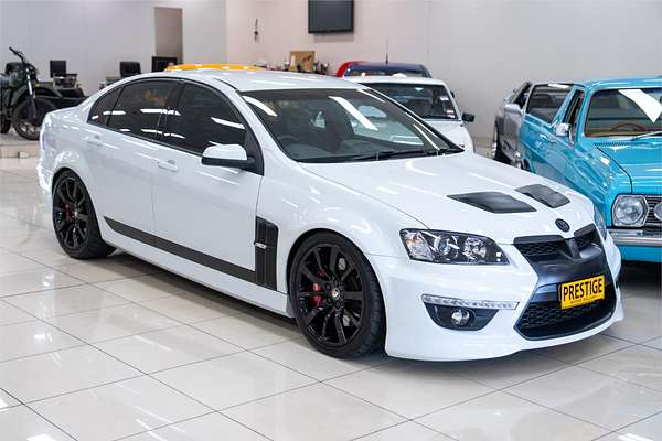 2011 HSV CLUBSPORT R8 SV BLACK EDITION E3 MY12