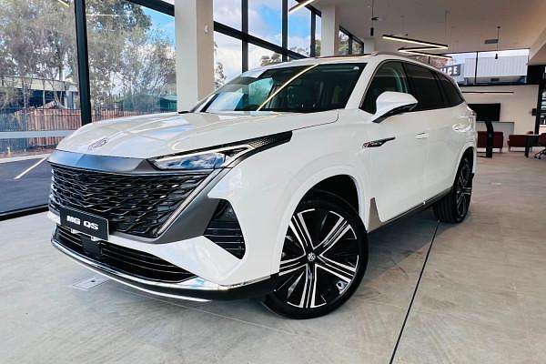 2025 MG QS Essence IS31 AWD