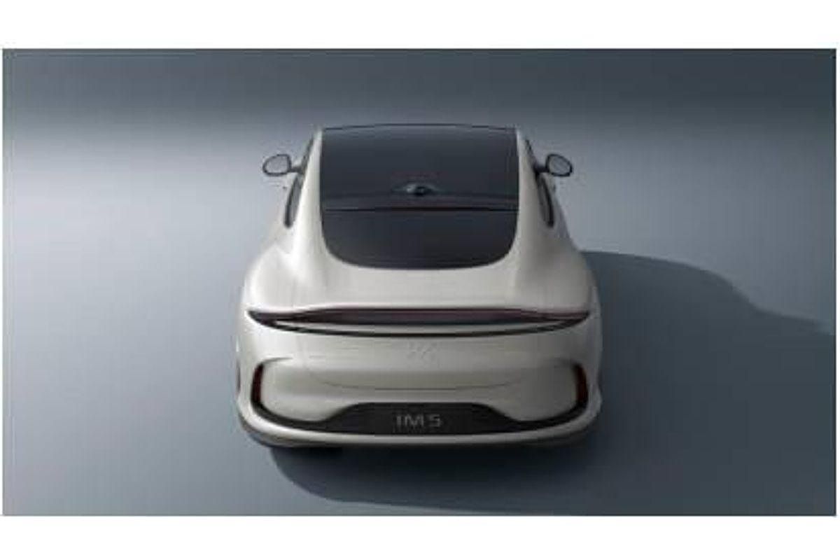 2025 MG IM5 Performance P12L 4X4