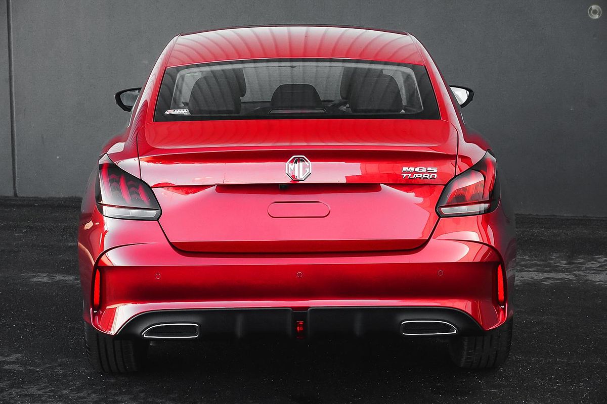 2025 MG MG5 Essence 2WD