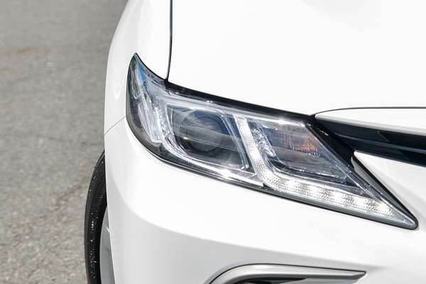 2024 Toyota Camry Ascent AXVH70R thumb-1