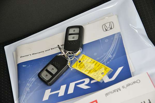 2019 Honda HR-V VTi-S thumb-21