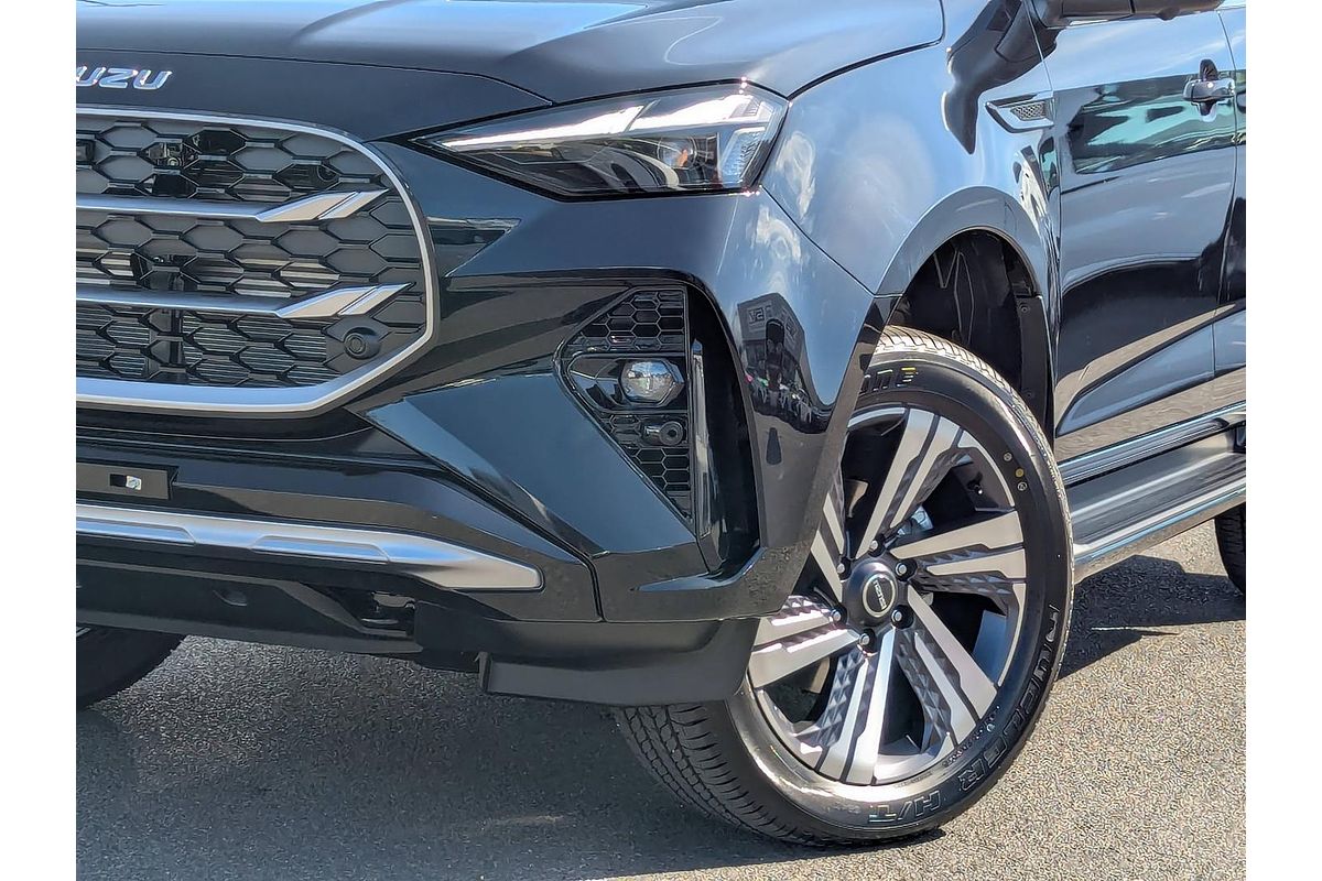 2025 Isuzu MU-X LS-T