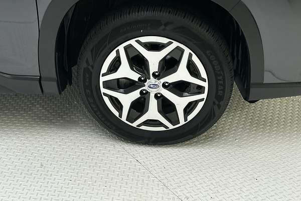 2024 Subaru Forester 2.5i S5 thumb-9