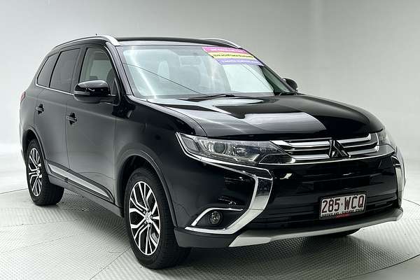2015 Mitsubishi Outlander LS ZK thumb-0