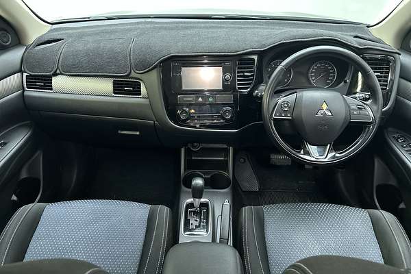 2015 Mitsubishi Outlander LS ZK thumb-19