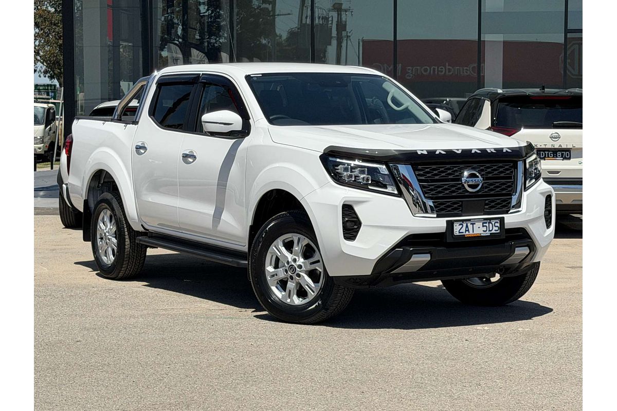 2025 Nissan Navara ST D23 4X4