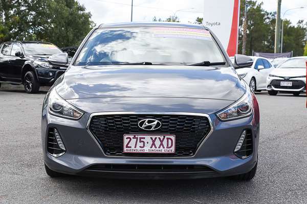 2017 Hyundai i30 Active PD thumb-2