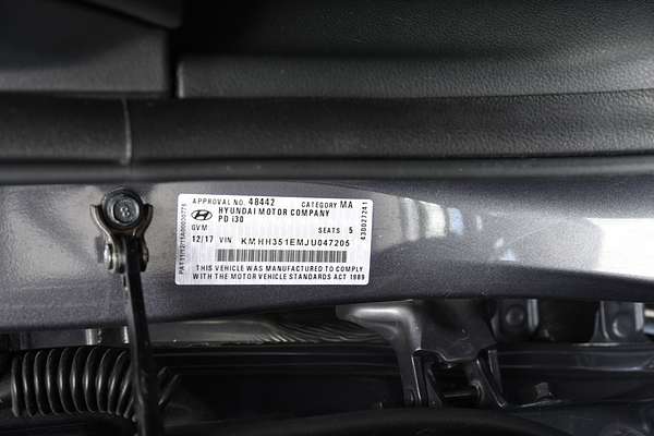 2017 Hyundai i30 Active PD thumb-20