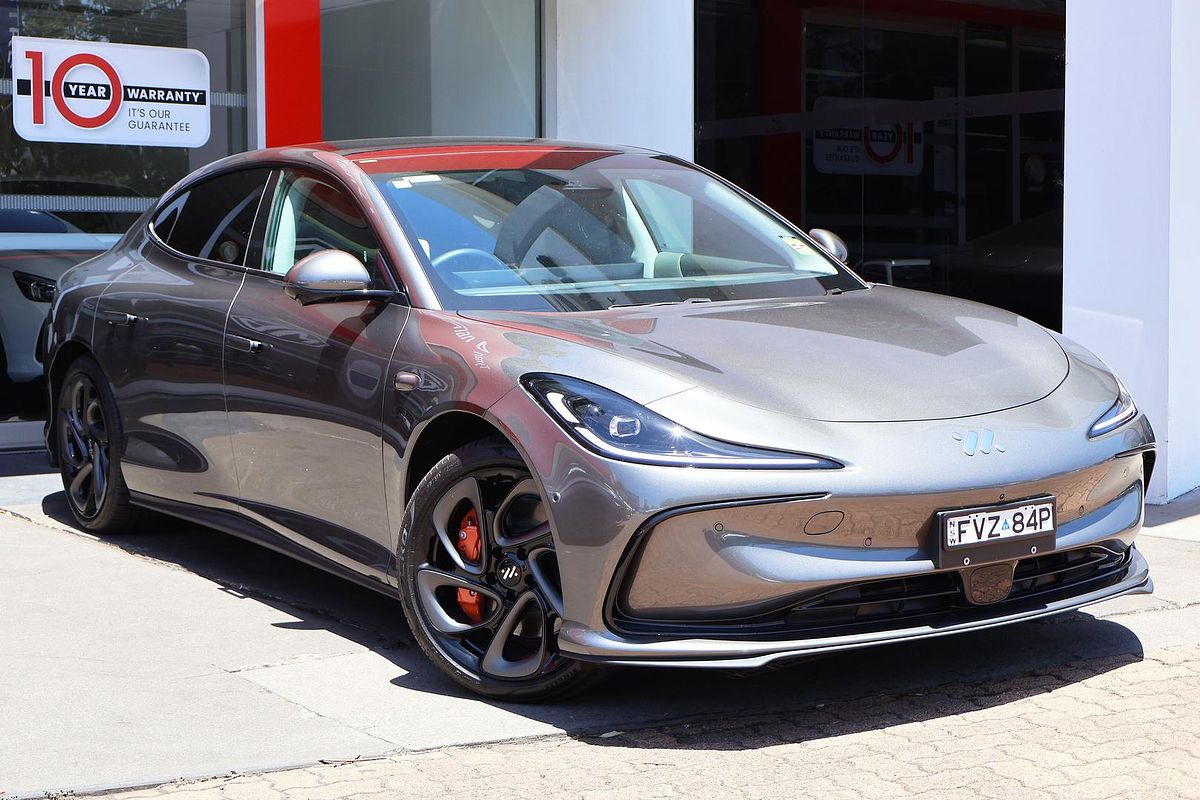 2025 MG IM5 Performance P12L