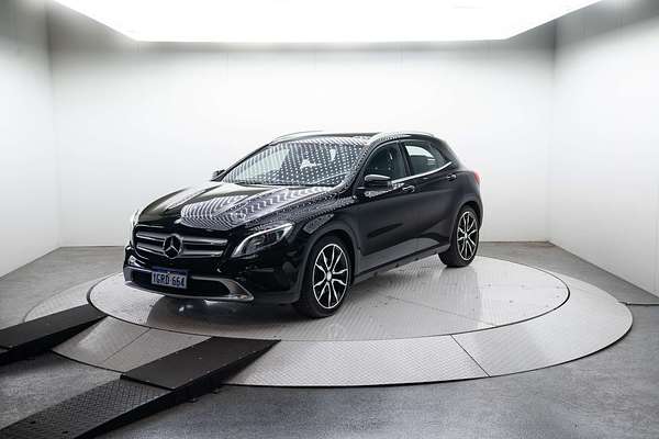 2015 Mercedes-Benz GLA-Class GLA250 X156