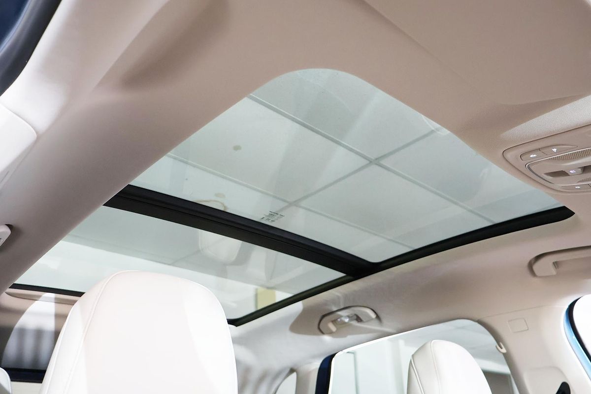 2025 MG MGS5 EV Essence 62 ZS3EM