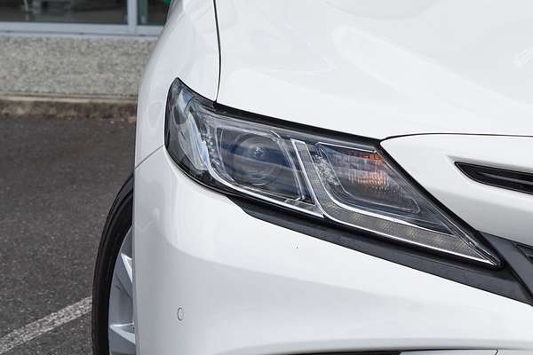 2020 Toyota Camry Ascent AXVH71R thumb-1