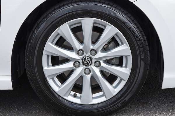 2020 Toyota Camry Ascent AXVH71R thumb-3