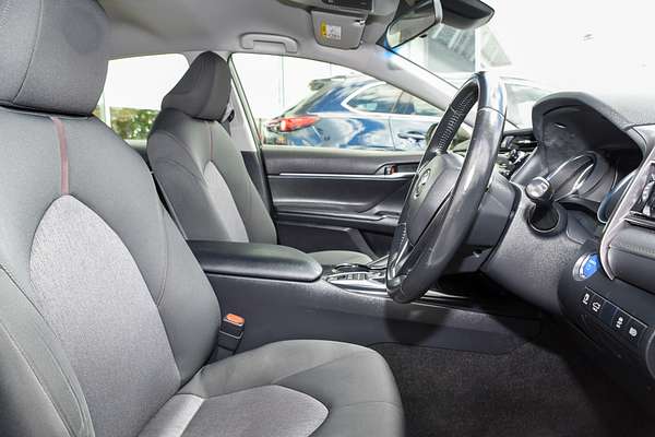 2020 Toyota Camry Ascent AXVH71R thumb-9