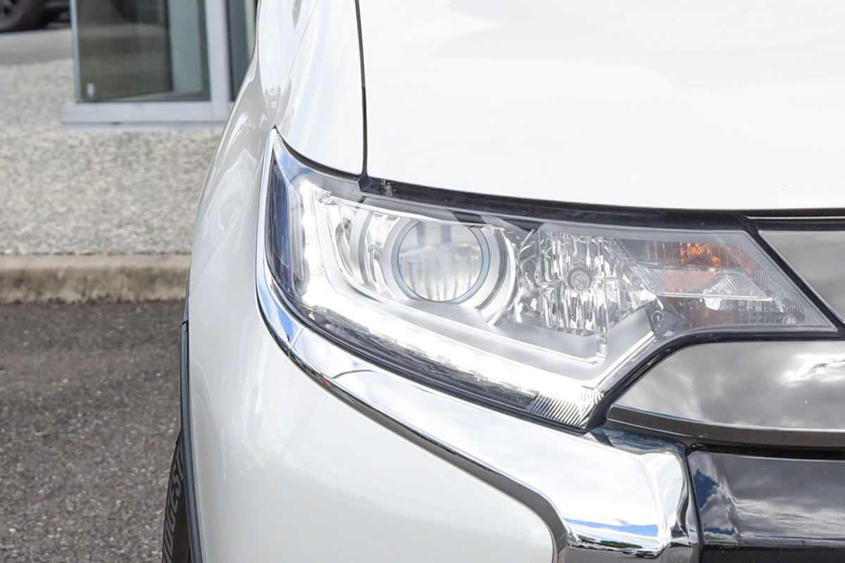 2018 Mitsubishi Outlander Black Edition ZL