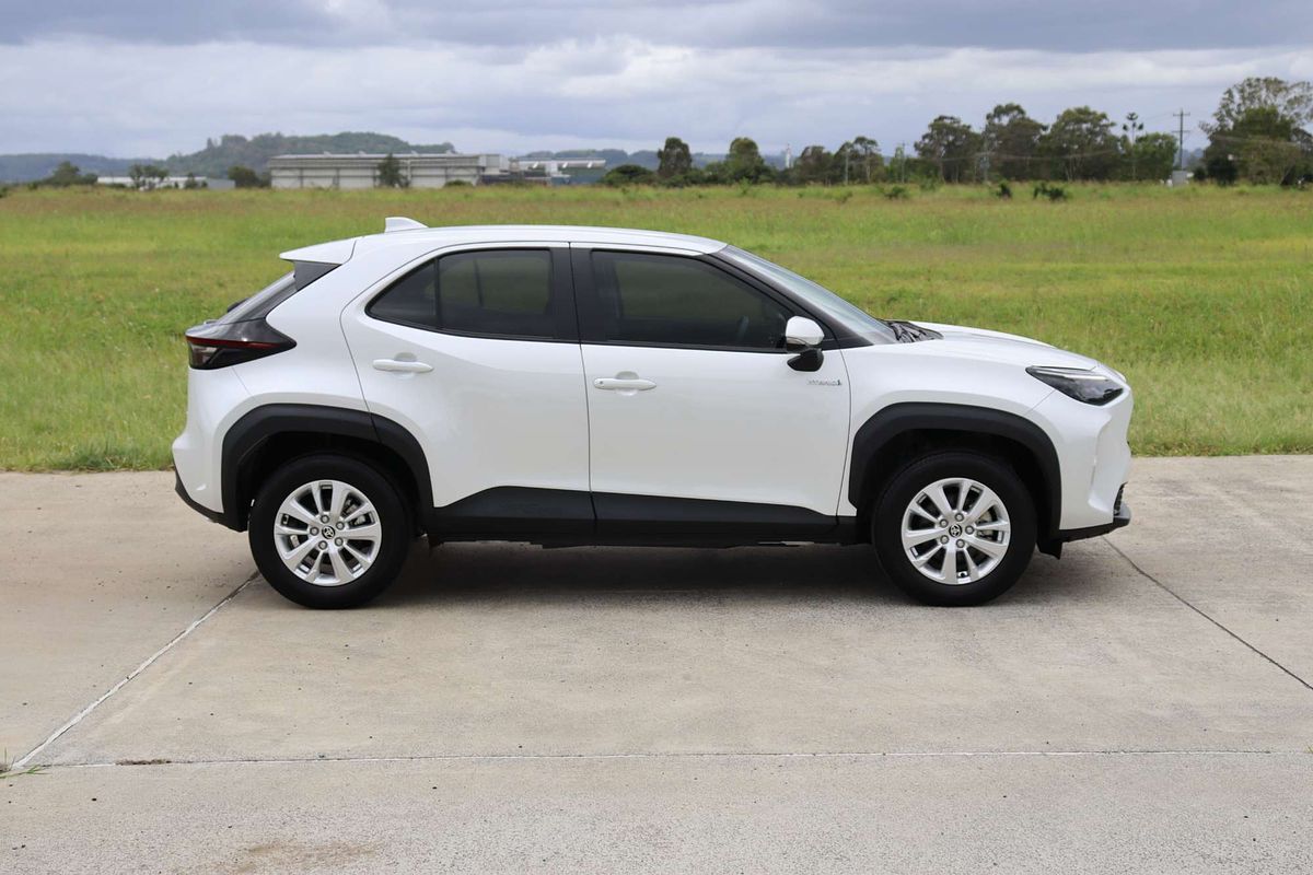 2023 Toyota Yaris Cross GX