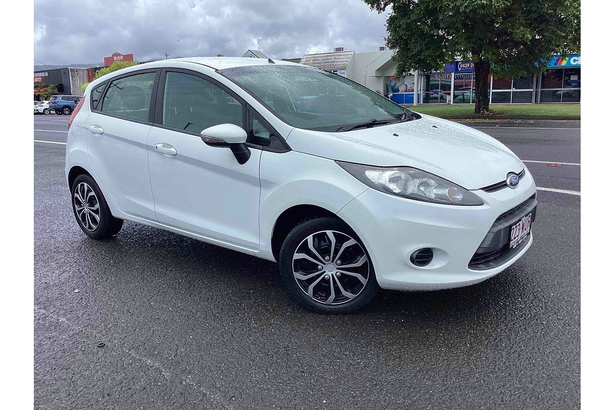2011 Ford Fiesta CL WT