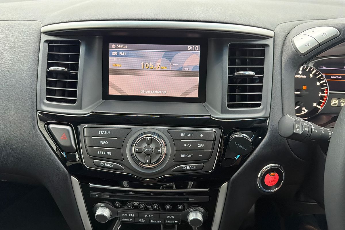 2015 Nissan Pathfinder ST R52