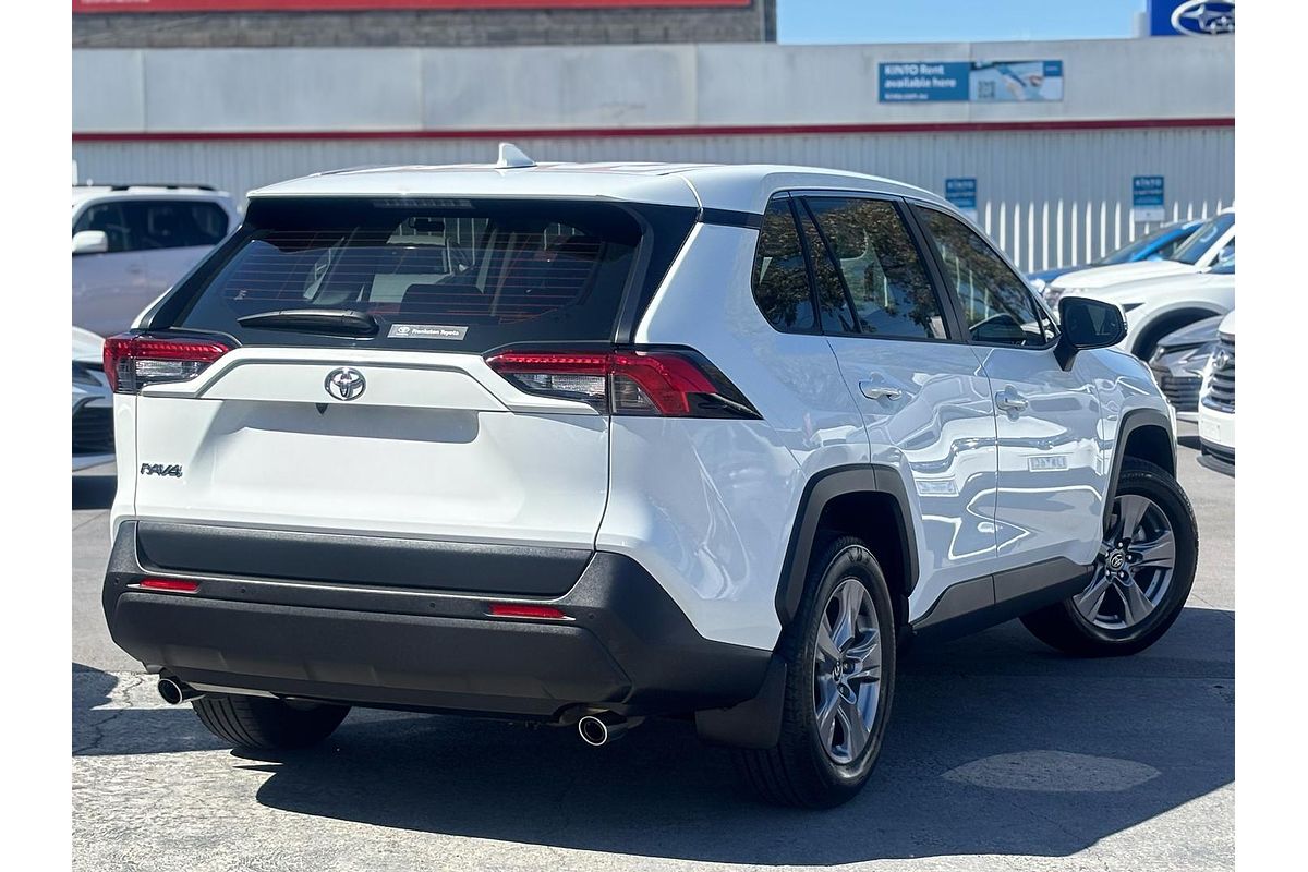 2022 Toyota RAV4 GX MXAA52R